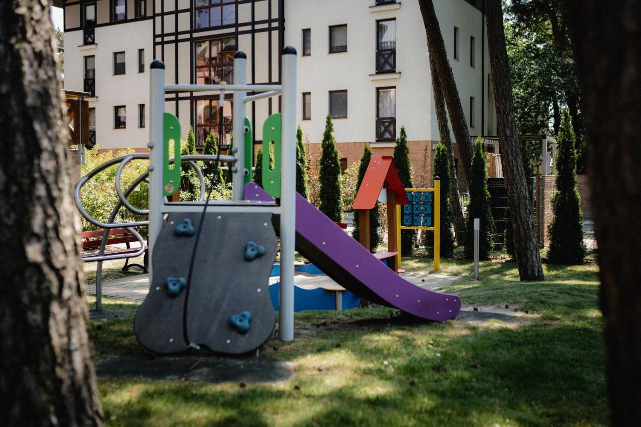 Sosnowe Tarasy Appartement Mielno  Buitenkant foto
