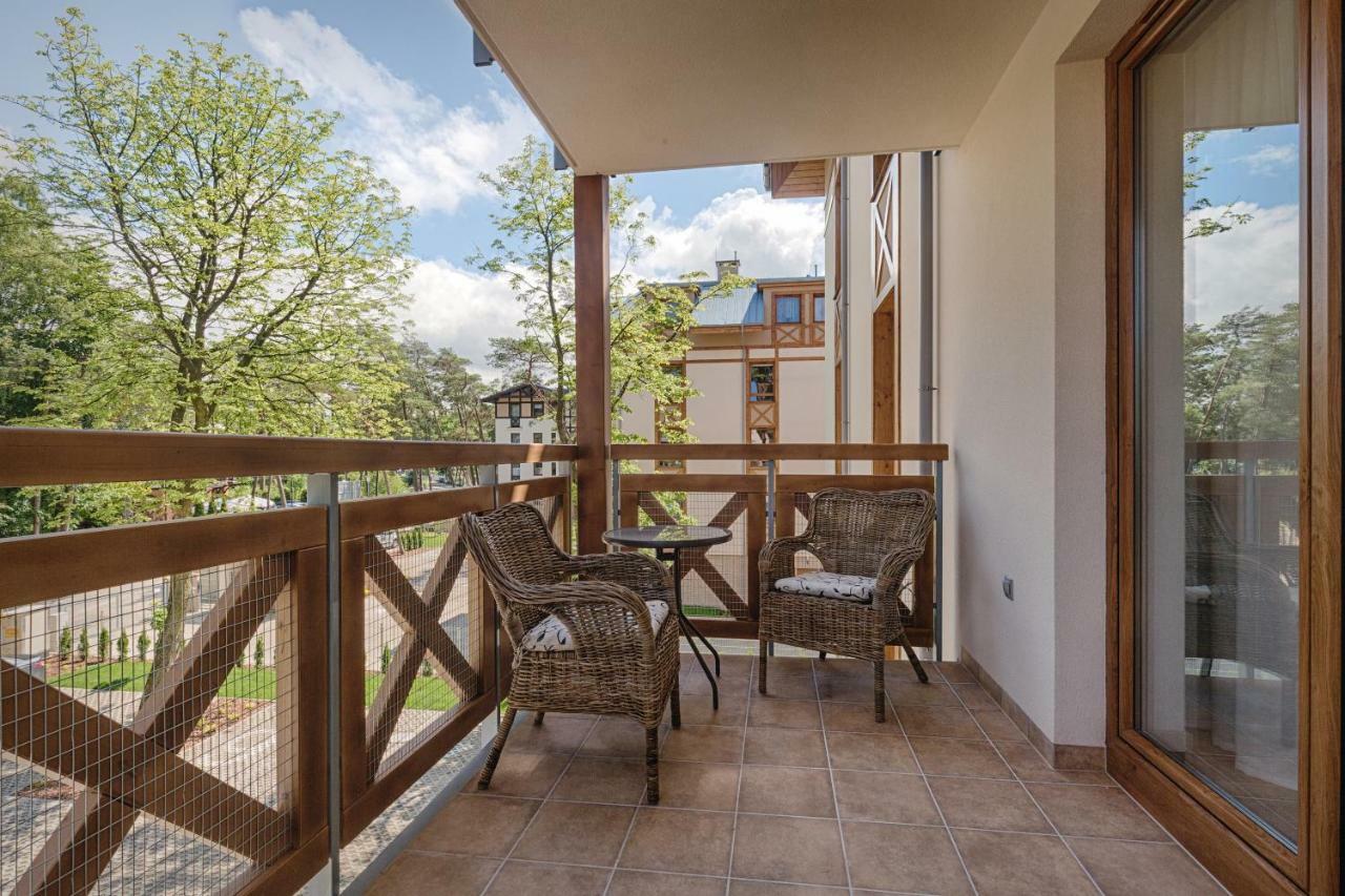 Sosnowe Tarasy Appartement Mielno  Buitenkant foto